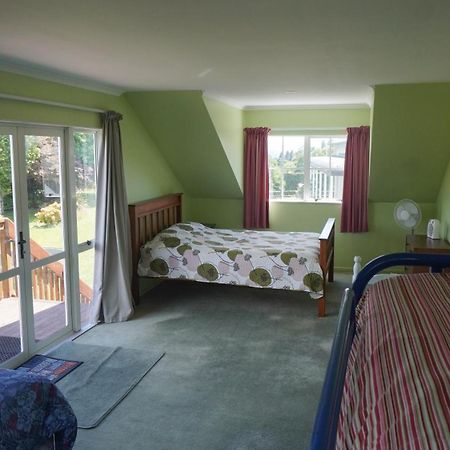 Folly Farm Apartment Omanawa Exterior photo