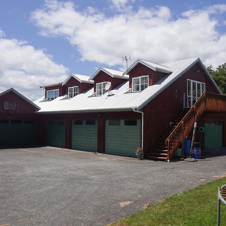 Folly Farm Apartment Omanawa Exterior photo
